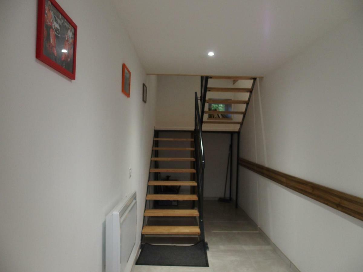 Apartament Git' De Pom' Saint-Romain-de-Lerps Zewnętrze zdjęcie